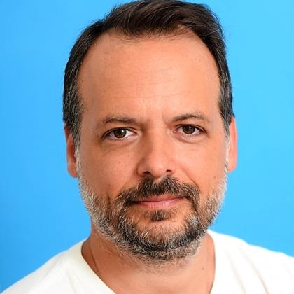 xaris doukas